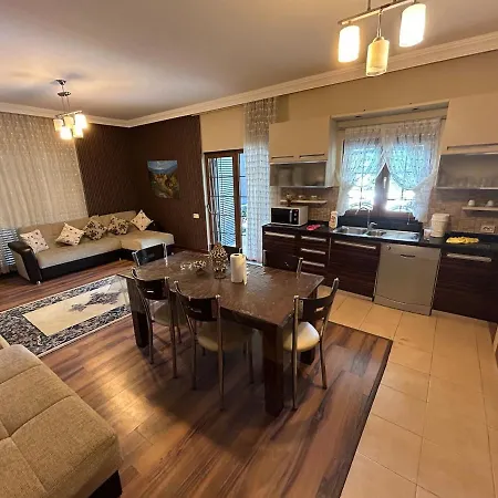 Village Otantik Park - Havuzlu Muestakil Vip Villa